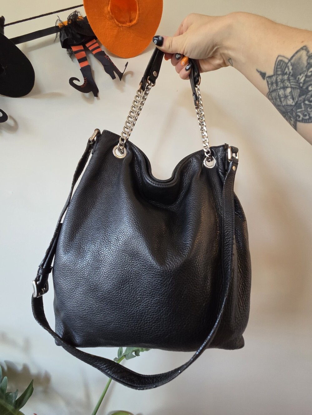 Michael Kors Leather Jet Set Chain Medium Convertible Hobo Shoulder Bag